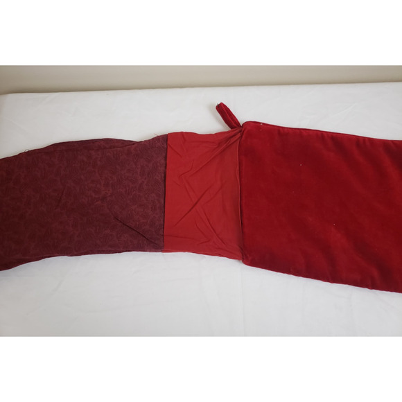 JL) Vintage Needlepoint Christmas Stocking Santa Holly Snow Red Velvet Lined 18" - Picture 4 of 6